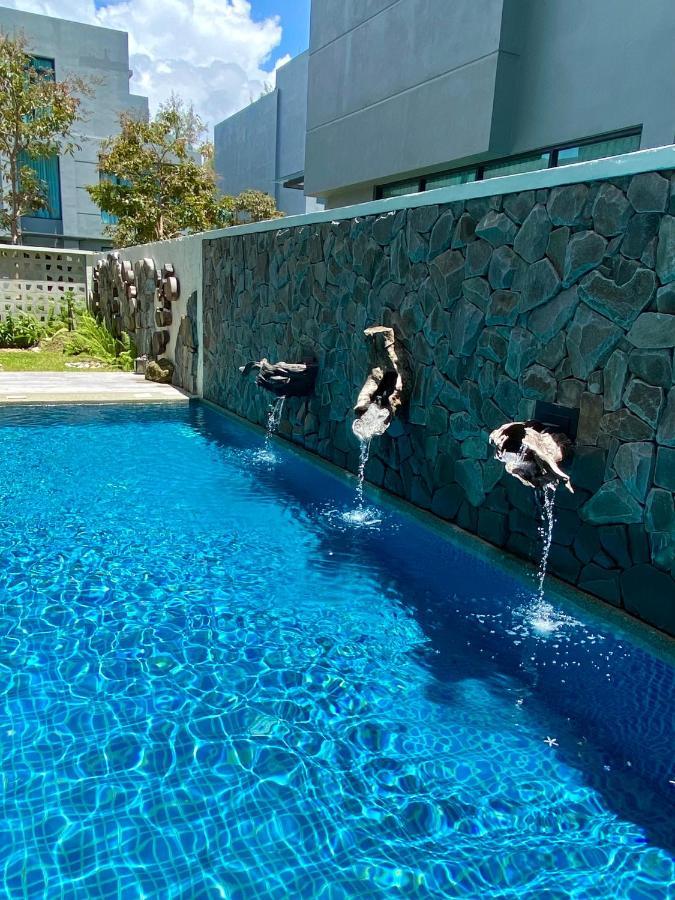 Ikiru 18 Private Saltwater Pool Villa, 3 Ensuite Br, Outdoor Bbq, 5 Mins To Beach Pantai Cenang  Zewnętrze zdjęcie