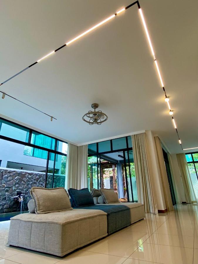 Ikiru 18 Private Saltwater Pool Villa, 3 Ensuite Br, Outdoor Bbq, 5 Mins To Beach Pantai Cenang  Zewnętrze zdjęcie