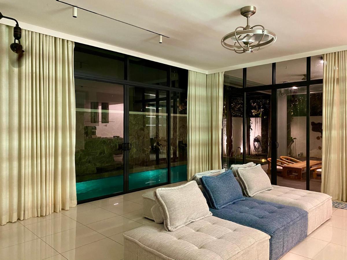 Ikiru 18 Private Saltwater Pool Villa, 3 Ensuite Br, Outdoor Bbq, 5 Mins To Beach Pantai Cenang  Zewnętrze zdjęcie